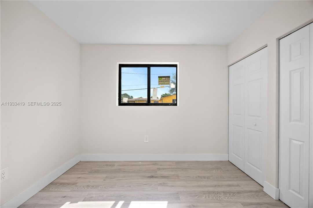 For Sale: $579,900 (3 beds, 2 baths, 1230 Square Feet)