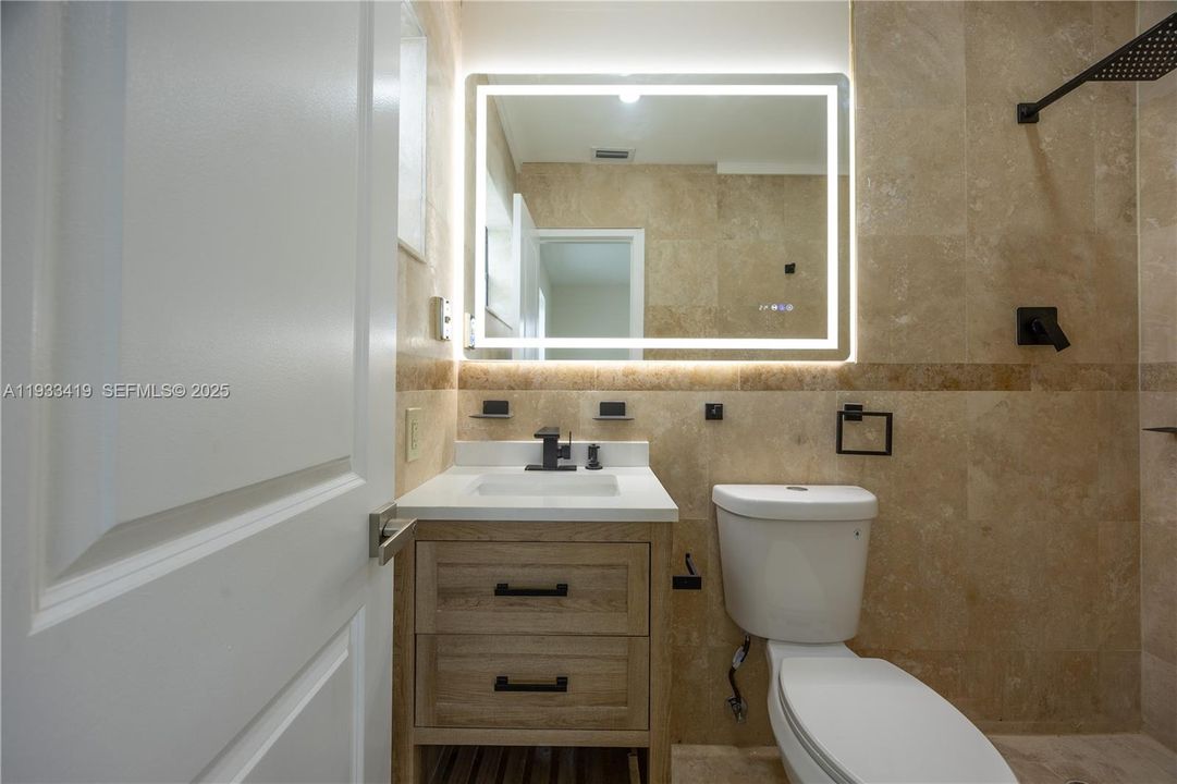 For Sale: $579,900 (3 beds, 2 baths, 1230 Square Feet)