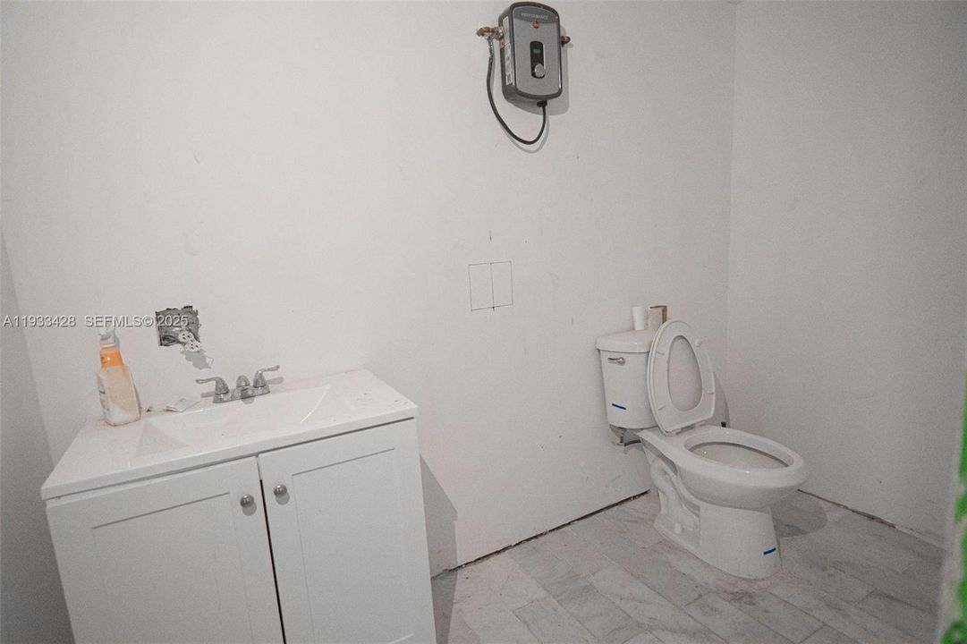 For Rent: $24 (0 beds, 0 baths, 0 Square Feet)