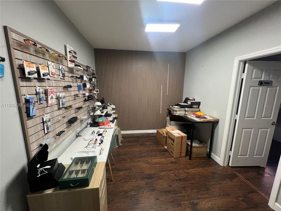 В аренду: $25 (0 спален, 0 ванн, 0 Квадратных фут)