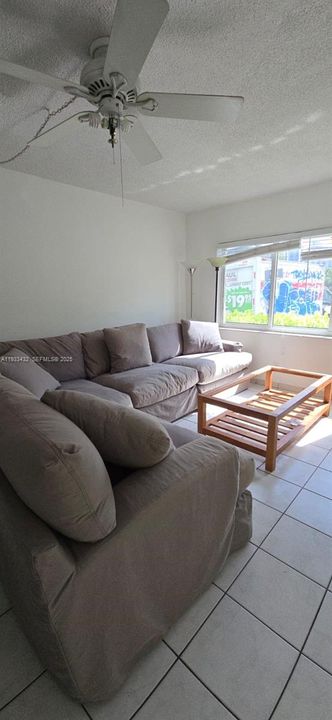 En Renta: $1,750 (1 camas, 1 baños, 570 Pies cuadrados)