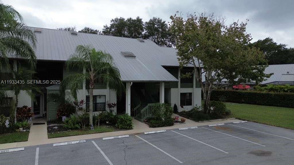 En Venta: $272,000 (2 camas, 2 baños, 0 Pies cuadrados)