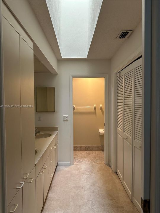 En Venta: $272,000 (2 camas, 2 baños, 0 Pies cuadrados)