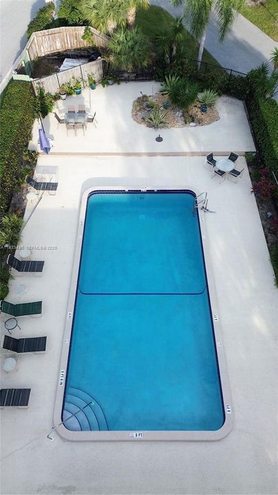 En Venta: $272,000 (2 camas, 2 baños, 0 Pies cuadrados)