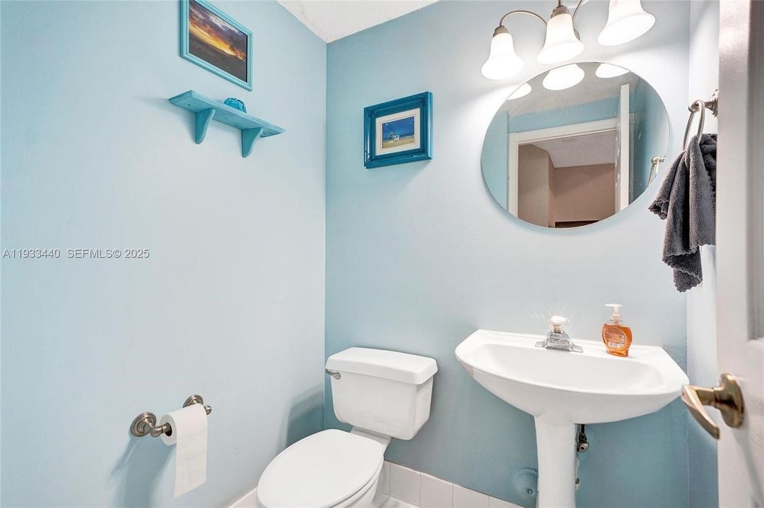 En Renta: $4,500 (3 camas, 2 baños, 2069 Pies cuadrados)