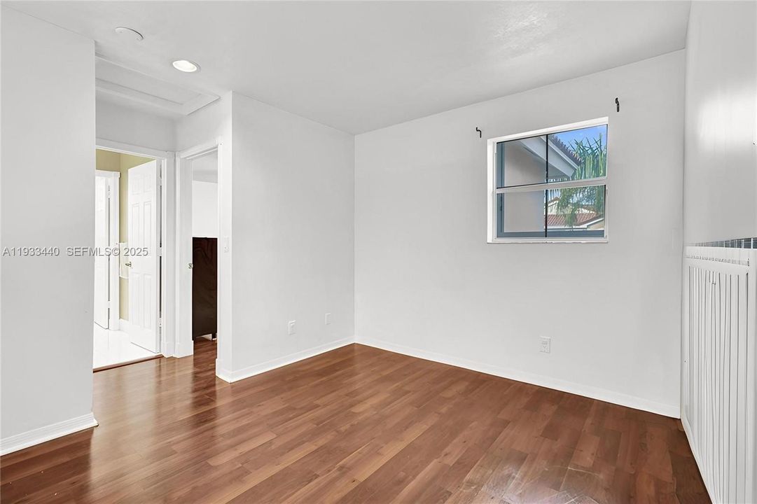 En Renta: $4,500 (3 camas, 2 baños, 2069 Pies cuadrados)