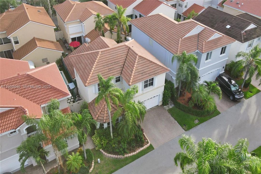 En Renta: $4,500 (3 camas, 2 baños, 2069 Pies cuadrados)