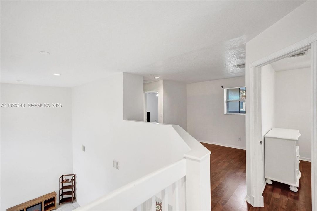 En Renta: $4,500 (3 camas, 2 baños, 2069 Pies cuadrados)