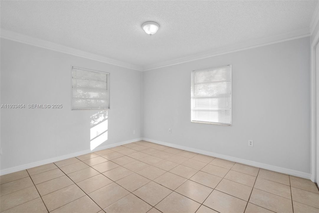 For Rent: $2,250 (2 beds, 1 baths, 0 Square Feet)