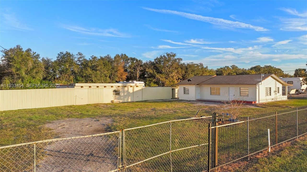 For Rent: $2,250 (2 beds, 1 baths, 0 Square Feet)