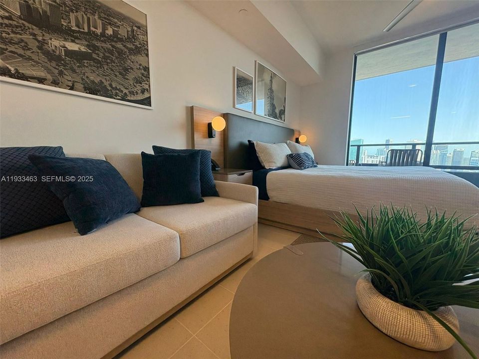 For Sale: $460,000 (0 beds, 1 baths, 367 Square Feet)