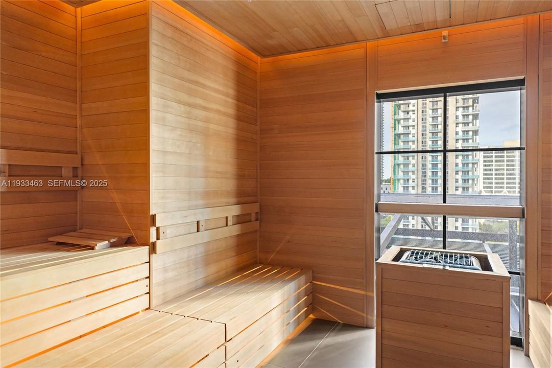 For Sale: $460,000 (0 beds, 1 baths, 367 Square Feet)