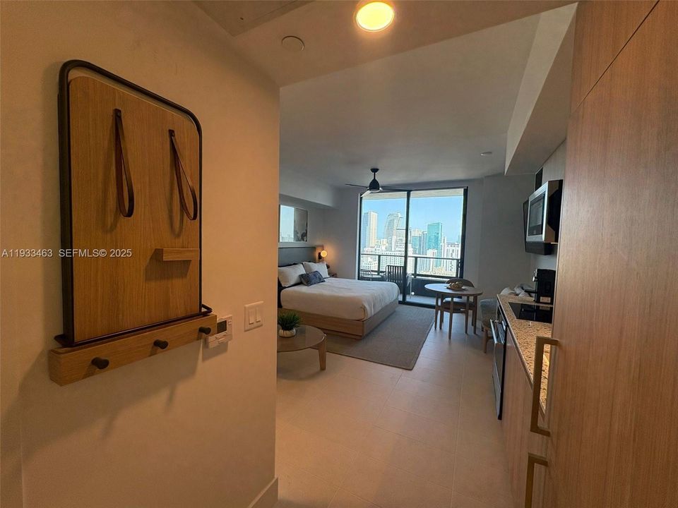 For Sale: $460,000 (0 beds, 1 baths, 367 Square Feet)