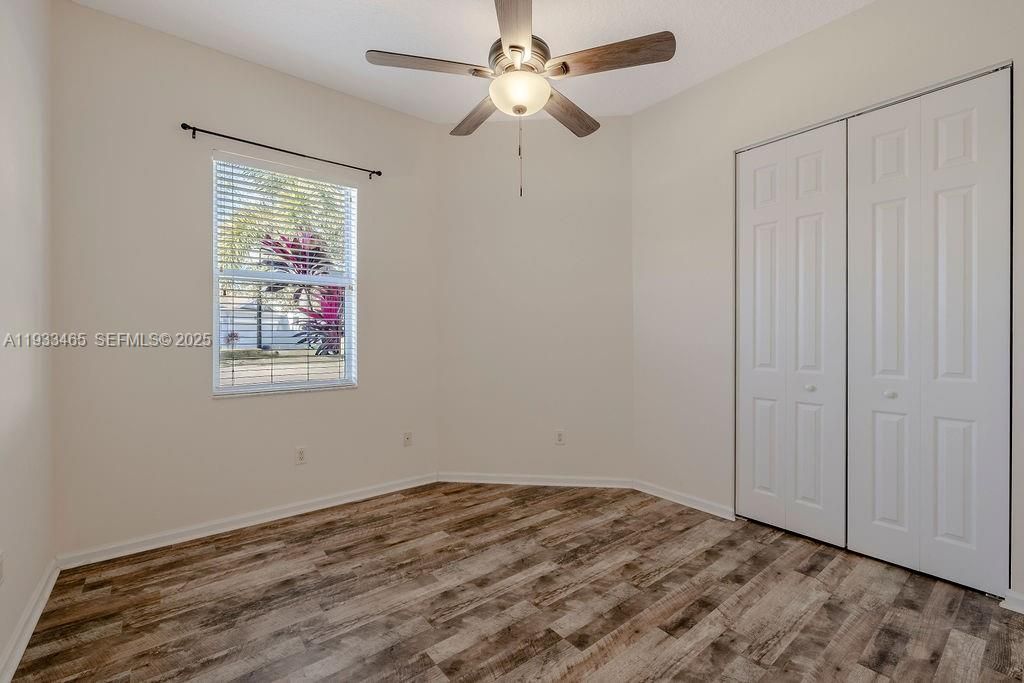 For Rent: $2,200 (3 beds, 2 baths, 1517 Square Feet)