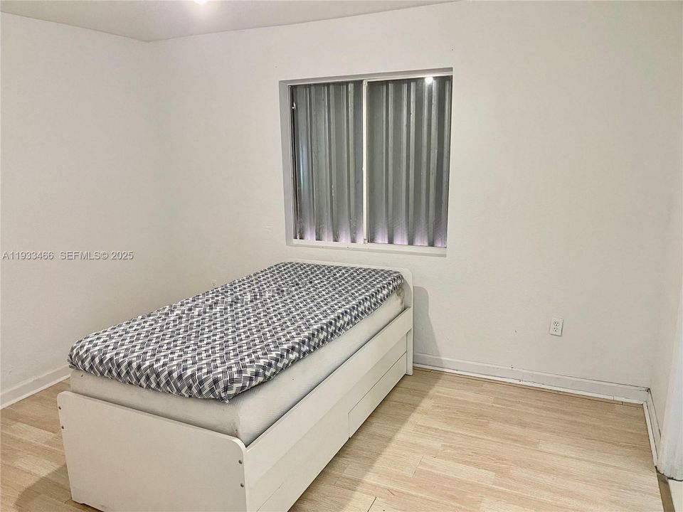 出租: $2,750 (3 贝兹, 2 浴室, 1300 平方英尺)