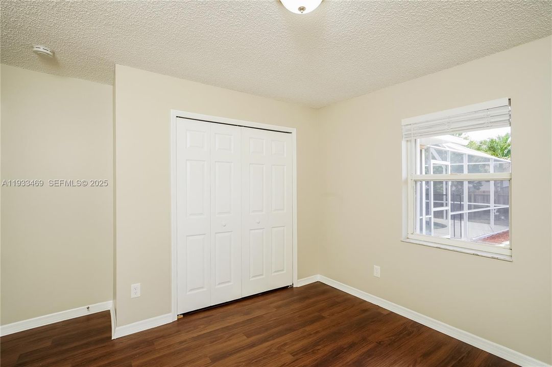 待售: $350,000 (3 贝兹, 2 浴室, 1507 平方英尺)