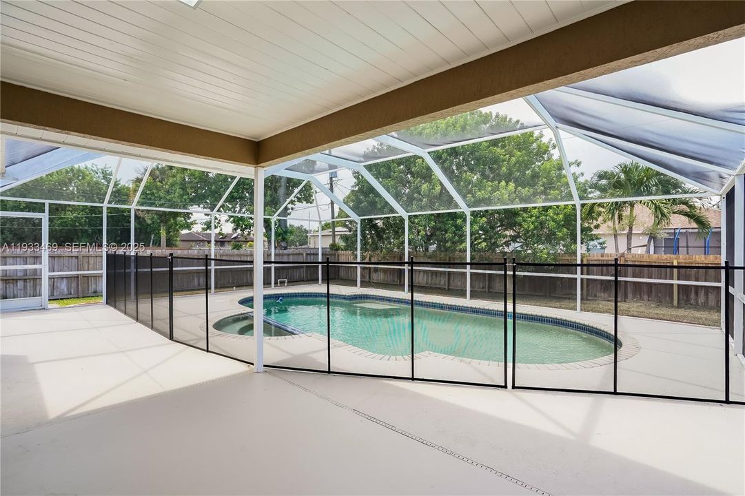 待售: $350,000 (3 贝兹, 2 浴室, 1507 平方英尺)