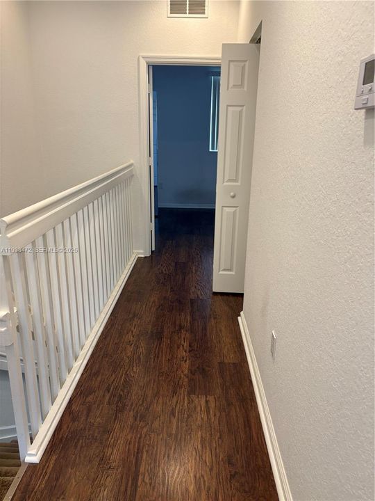 For Sale: $360,000 (2 beds, 2 baths, 1280 Square Feet)