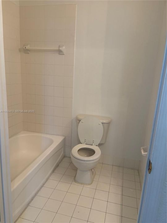 For Sale: $360,000 (2 beds, 2 baths, 1280 Square Feet)