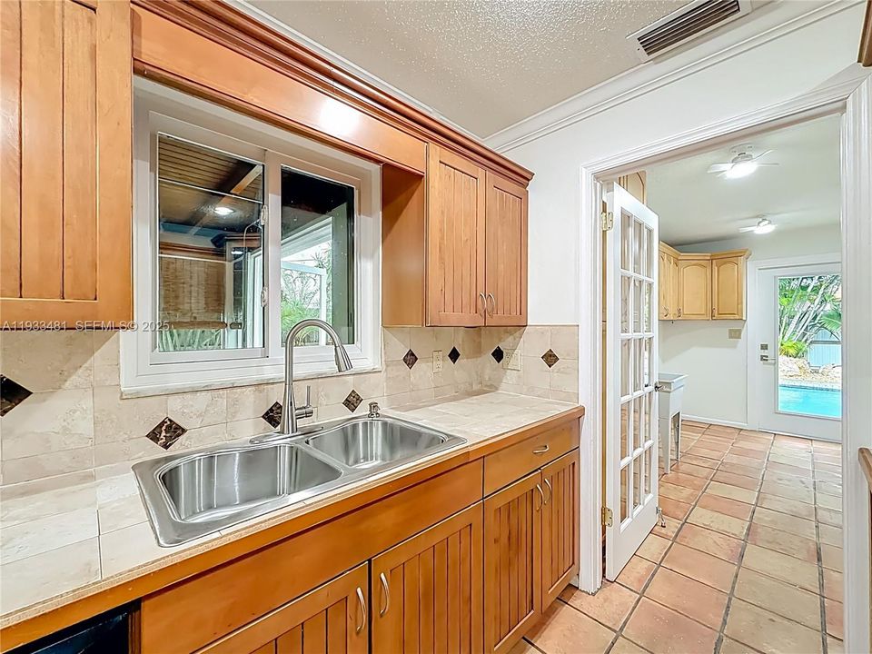 待售: $500,000 (3 贝兹, 2 浴室, 1406 平方英尺)