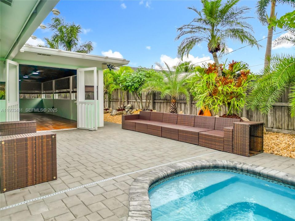 待售: $500,000 (3 贝兹, 2 浴室, 1406 平方英尺)