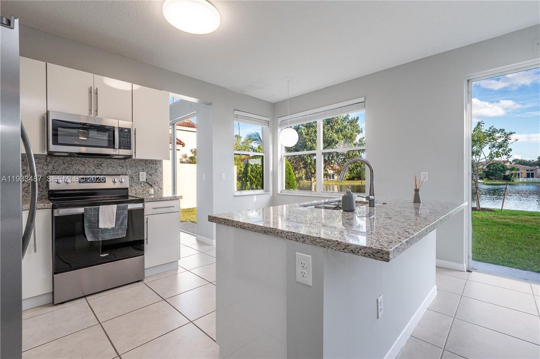 For Sale: $689,000 (3 beds, 2 baths, 2051 Square Feet)