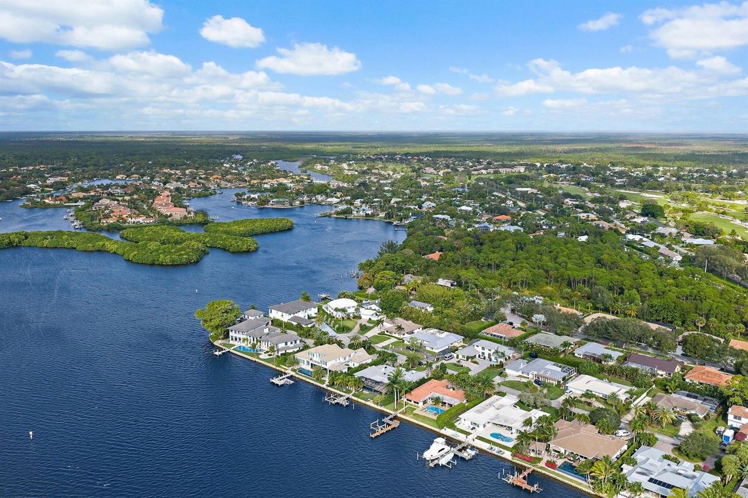 015-348RiverDr-Tequesta-SMALL