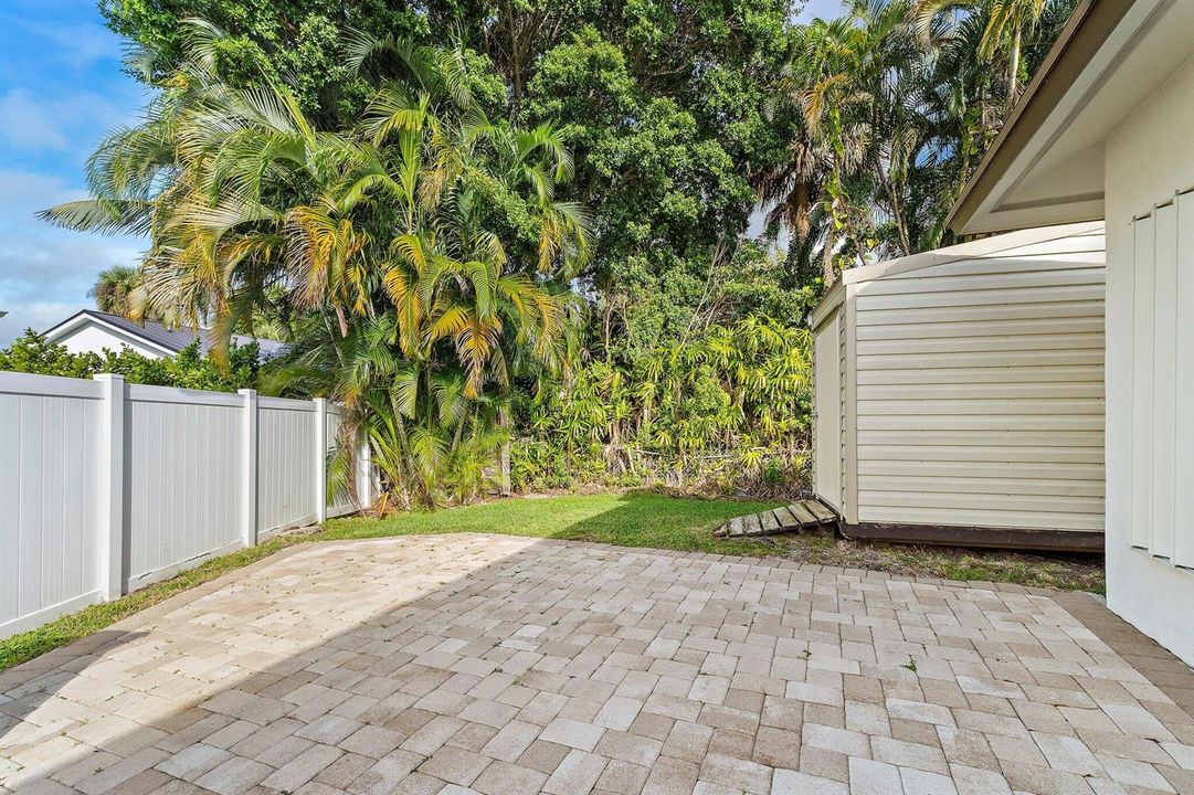 038-348RiverDr-Tequesta-SMALL