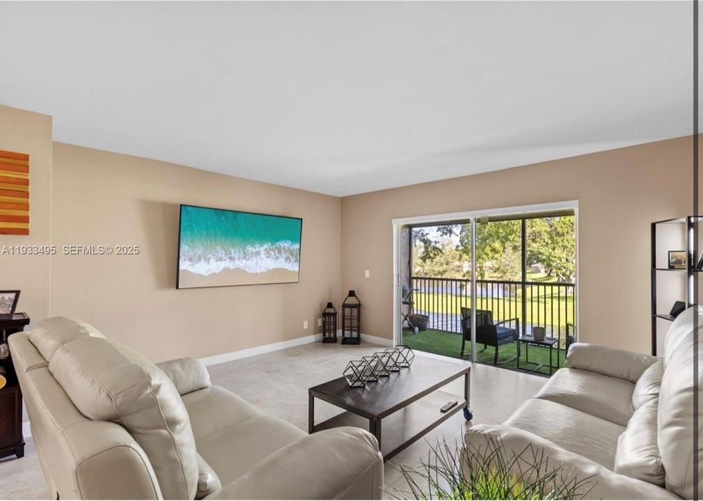 En Renta: $2,550 (2 camas, 2 baños, 1124 Pies cuadrados)