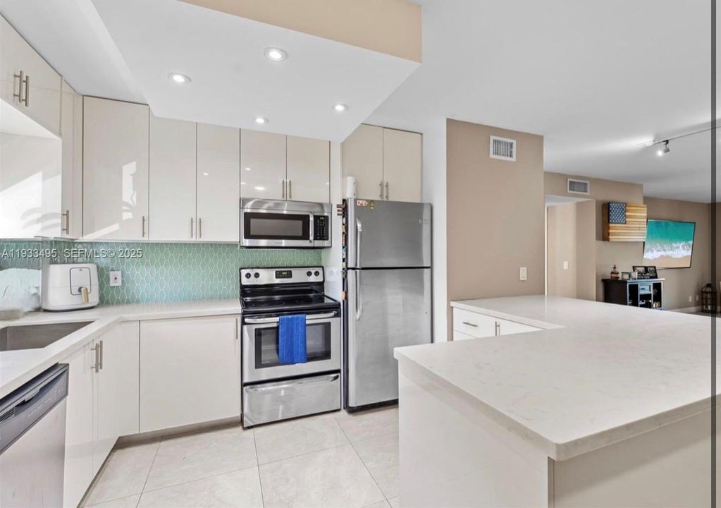 En Renta: $2,550 (2 camas, 2 baños, 1124 Pies cuadrados)