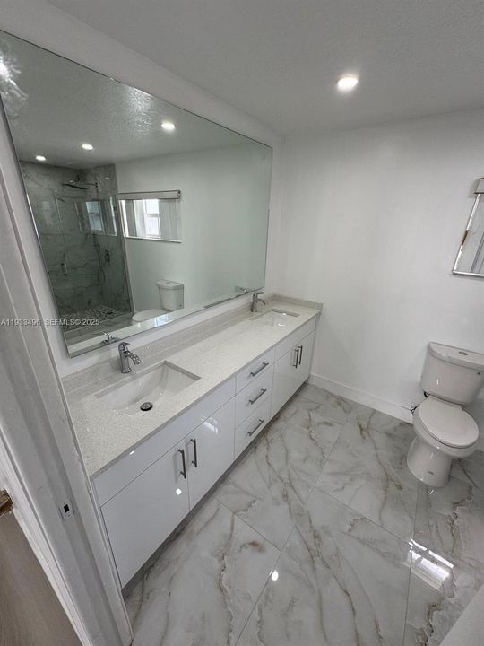 For Rent: $4,300 (3 beds, 2 baths, 1659 Square Feet)