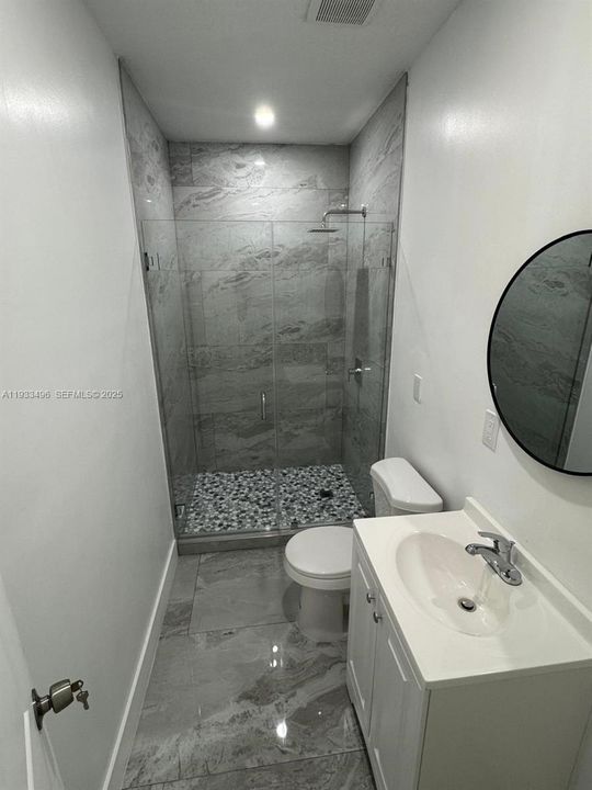 For Rent: $4,300 (3 beds, 2 baths, 1659 Square Feet)