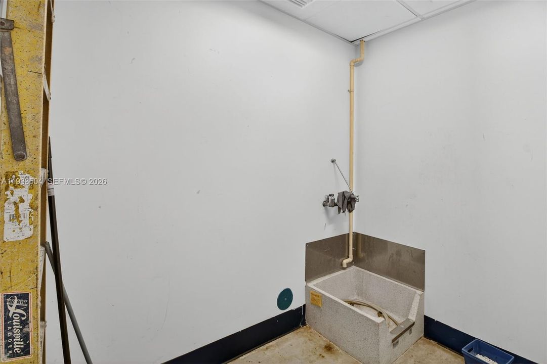 Recently Rented: $40 (0 beds, 0 baths, 0 Square Feet)