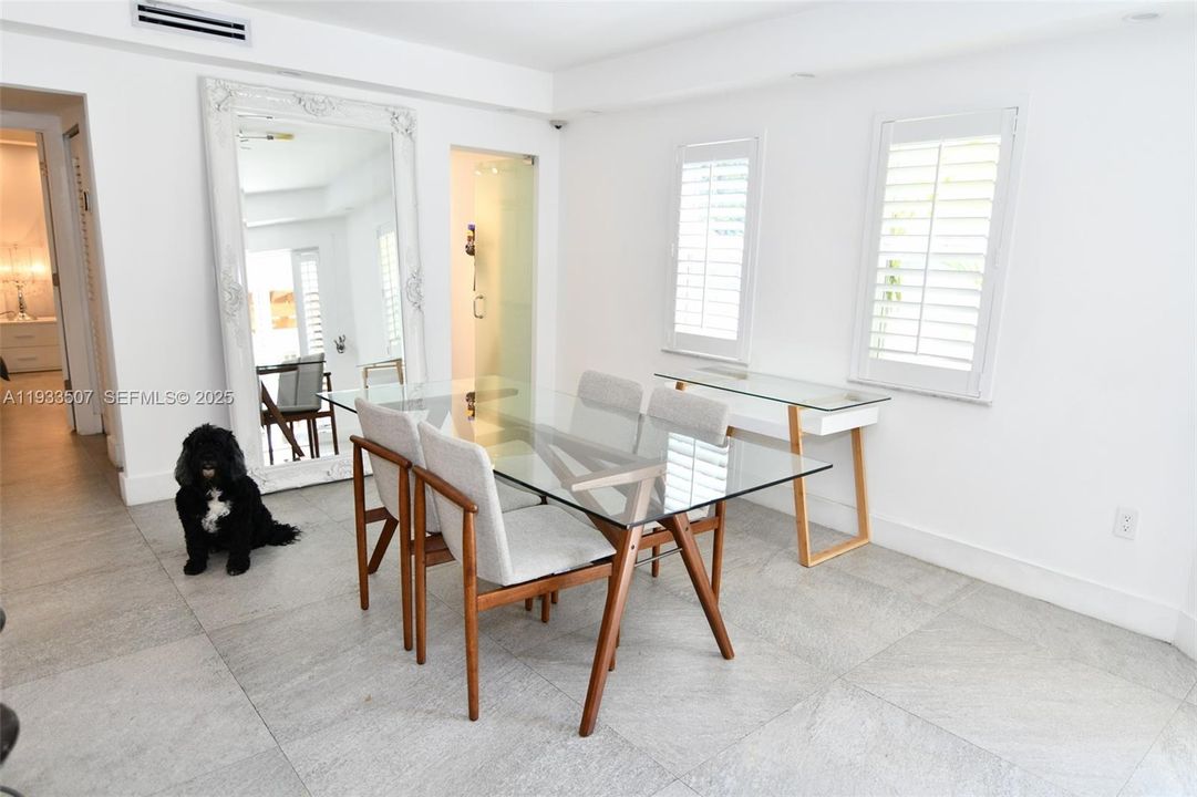 For Rent: $4,300 (1 beds, 1 baths, 8241 Square Feet)