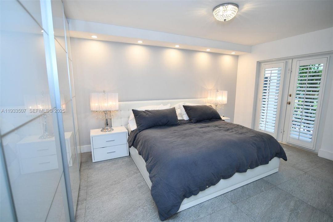 For Rent: $4,300 (1 beds, 1 baths, 8241 Square Feet)