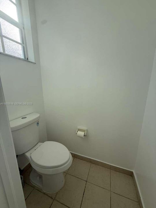 В аренду: $2,300 (3 спален, 2 ванн, 1508 Квадратных фут)