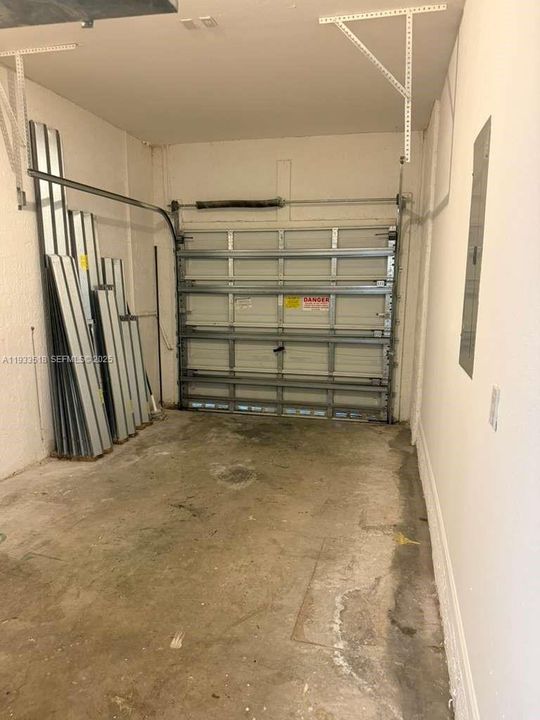 В аренду: $2,300 (3 спален, 2 ванн, 1508 Квадратных фут)