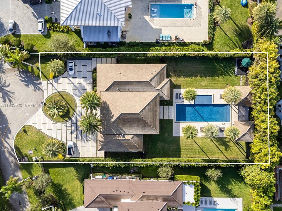 На продажу: $4,700,000 (4 спален, 4 ванн, 4080 Квадратных фут)