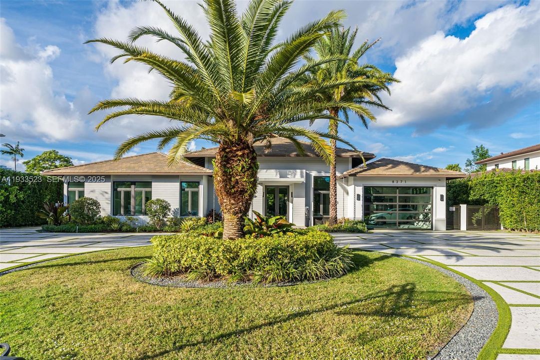 На продажу: $4,700,000 (4 спален, 4 ванн, 4080 Квадратных фут)