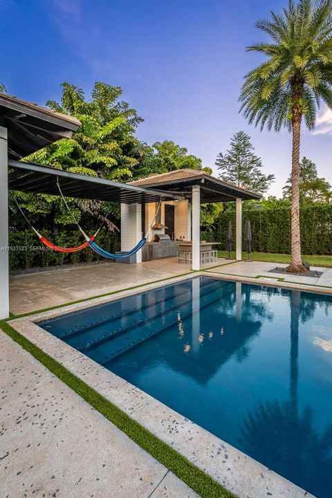 На продажу: $4,700,000 (4 спален, 4 ванн, 4080 Квадратных фут)