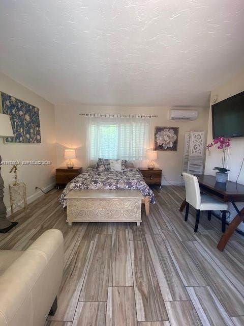 В аренду: $1,850 (0 спален, 1 ванн, 450 Квадратных фут)