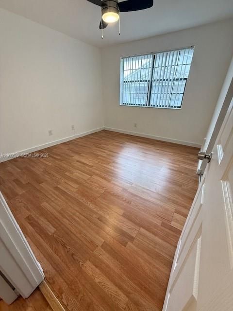 For Rent: $2,350 (3 beds, 2 baths, 1305 Square Feet)