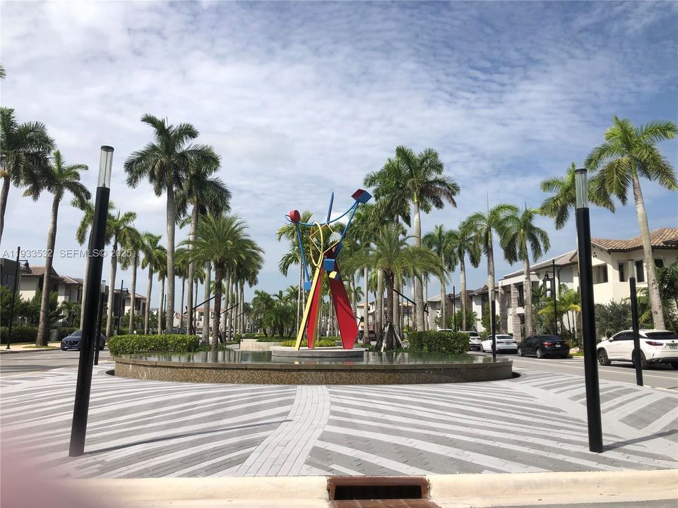 For Rent: $3,300 (3 beds, 2 baths, 1124 Square Feet)