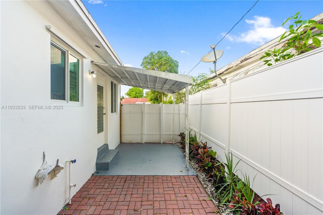 En Venta: $220,000 (2 camas, 1 baños, 851 Pies cuadrados)