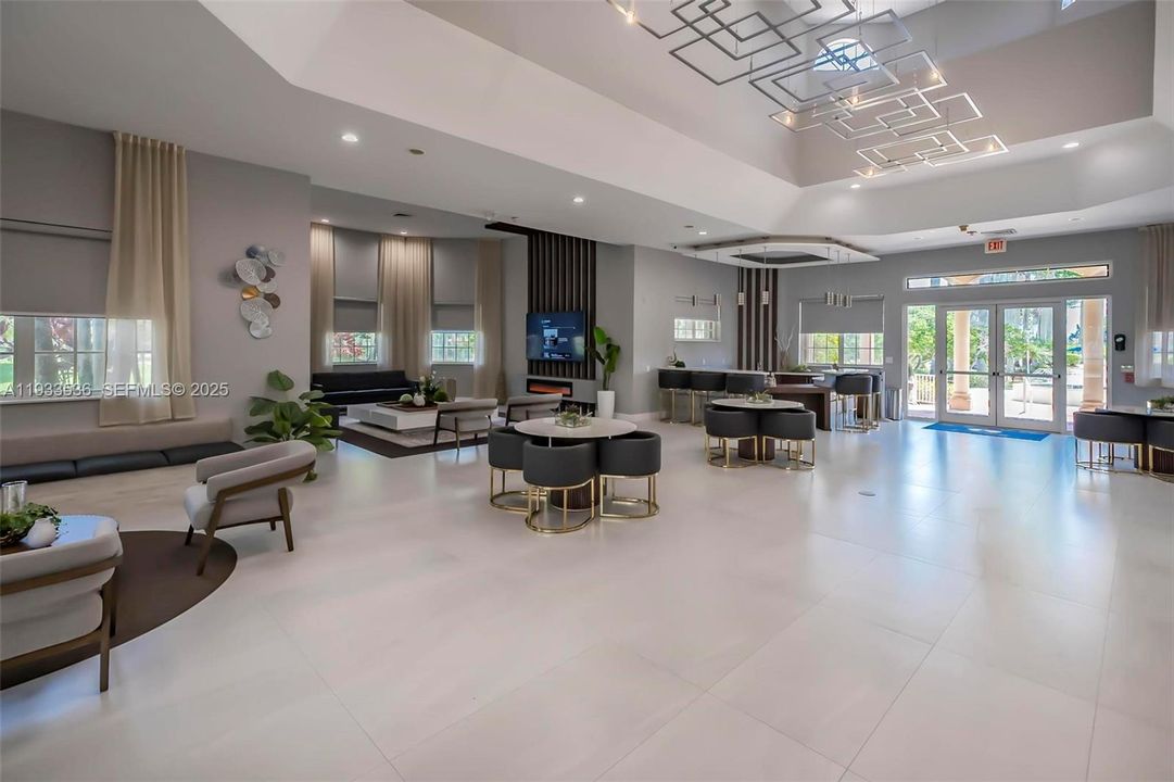 На продажу: $799,000 (4 спален, 3 ванн, 2709 Квадратных фут)