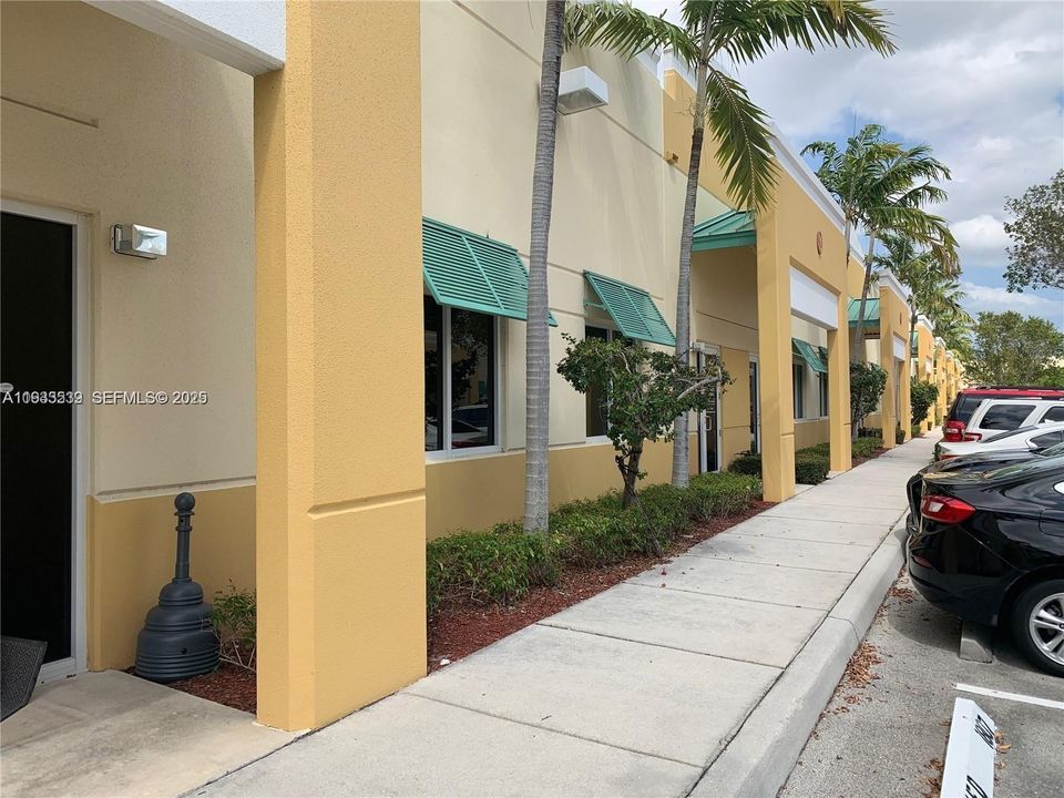 En Renta: $20 (0 camas, 0 baños, 0 Pies cuadrados)