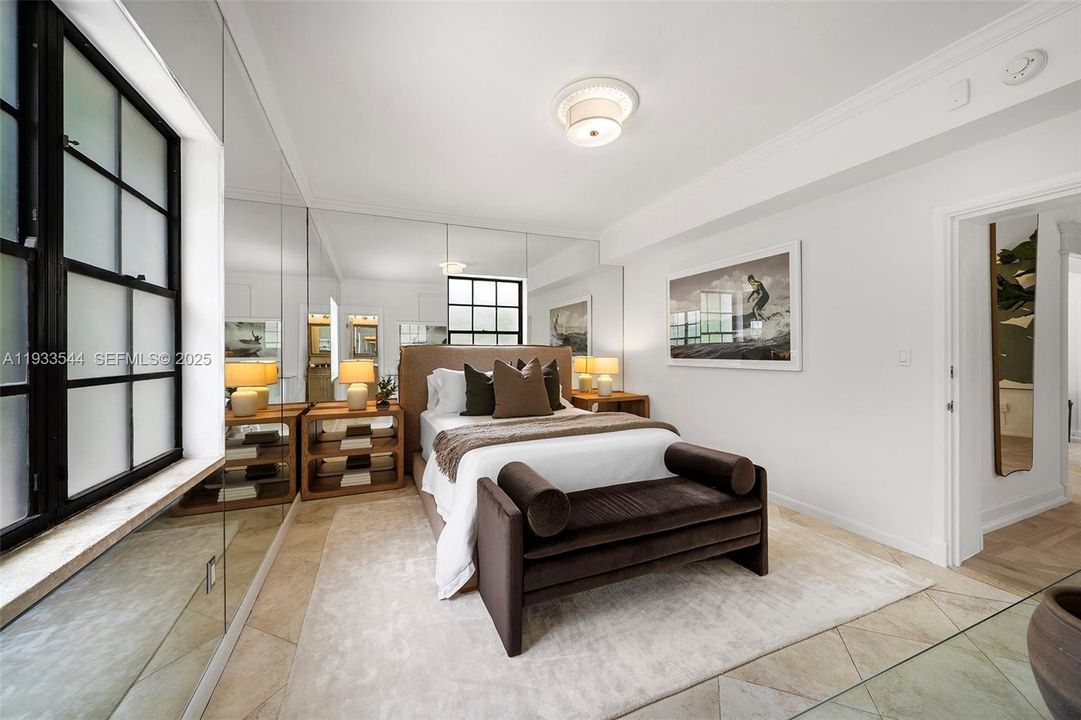 На продажу: $8,900,000 (6 спален, 5 ванн, 6132 Квадратных фут)