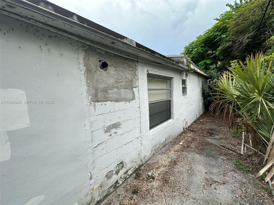 待售: $399,900 (3 贝兹, 2 浴室, 1586 平方英尺)