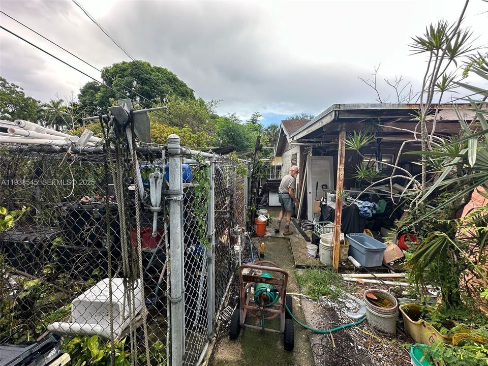 待售: $399,900 (3 贝兹, 2 浴室, 1586 平方英尺)