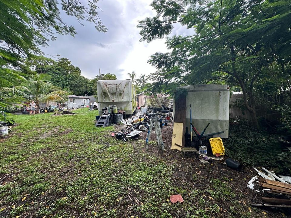 待售: $399,900 (3 贝兹, 2 浴室, 1586 平方英尺)